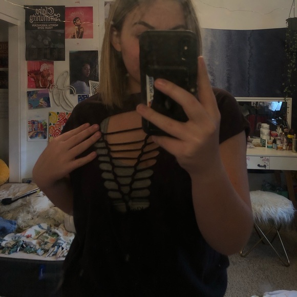 urban outfitters cut up t shirt oversized - Picture 2 of 2